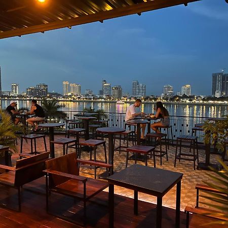 Onederz Hostel Пномпень Экстерьер фото