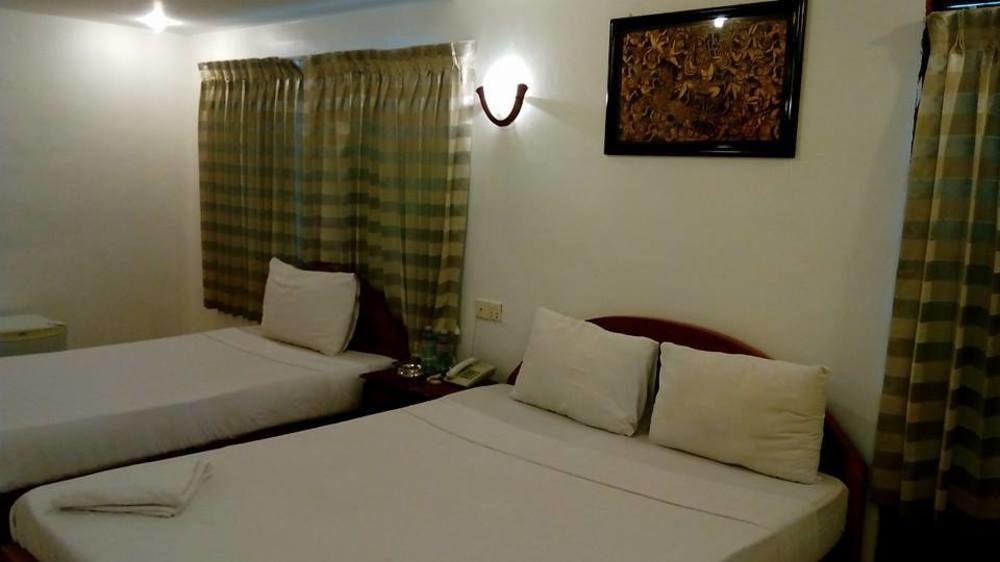Onederz Hostel Пномпень Экстерьер фото